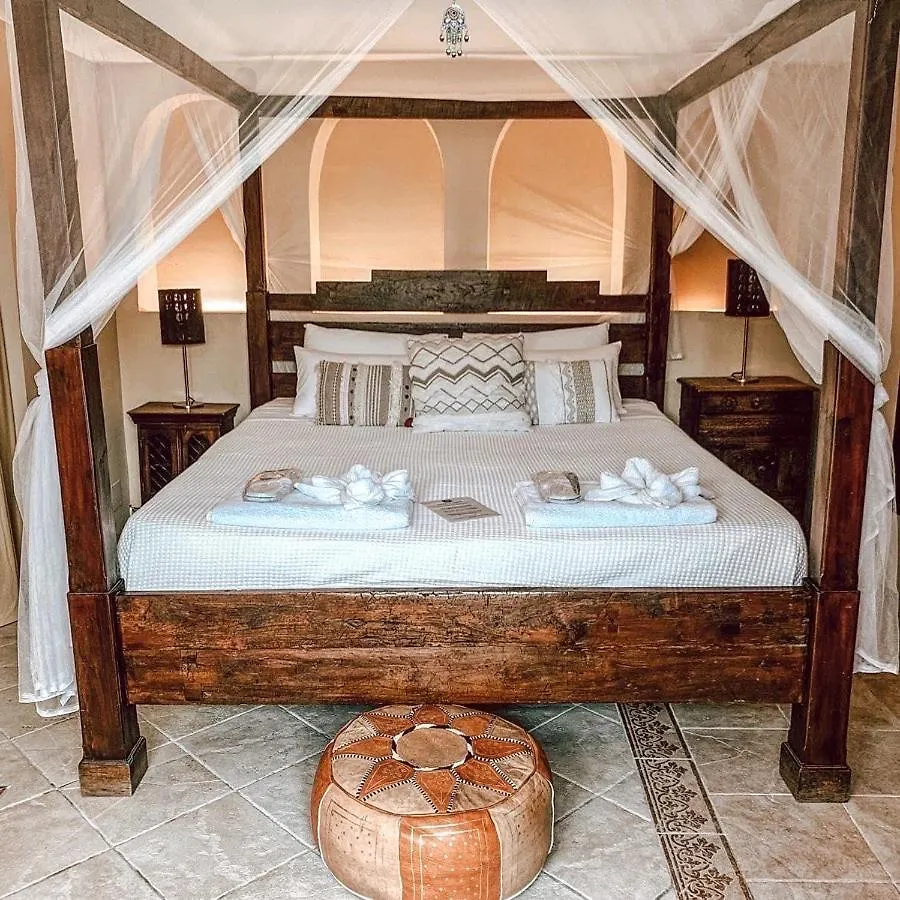 Jardines De La Reina Boutique Bed & Breakfast Marbella