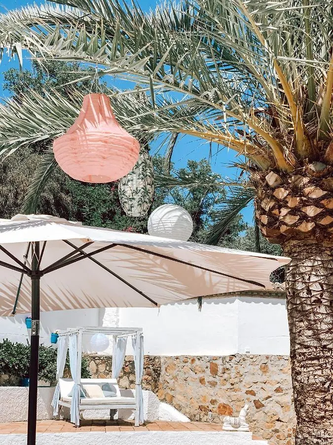 Jardines De La Reina Boutique Bed & Breakfast Marbella 3*,  Spagna