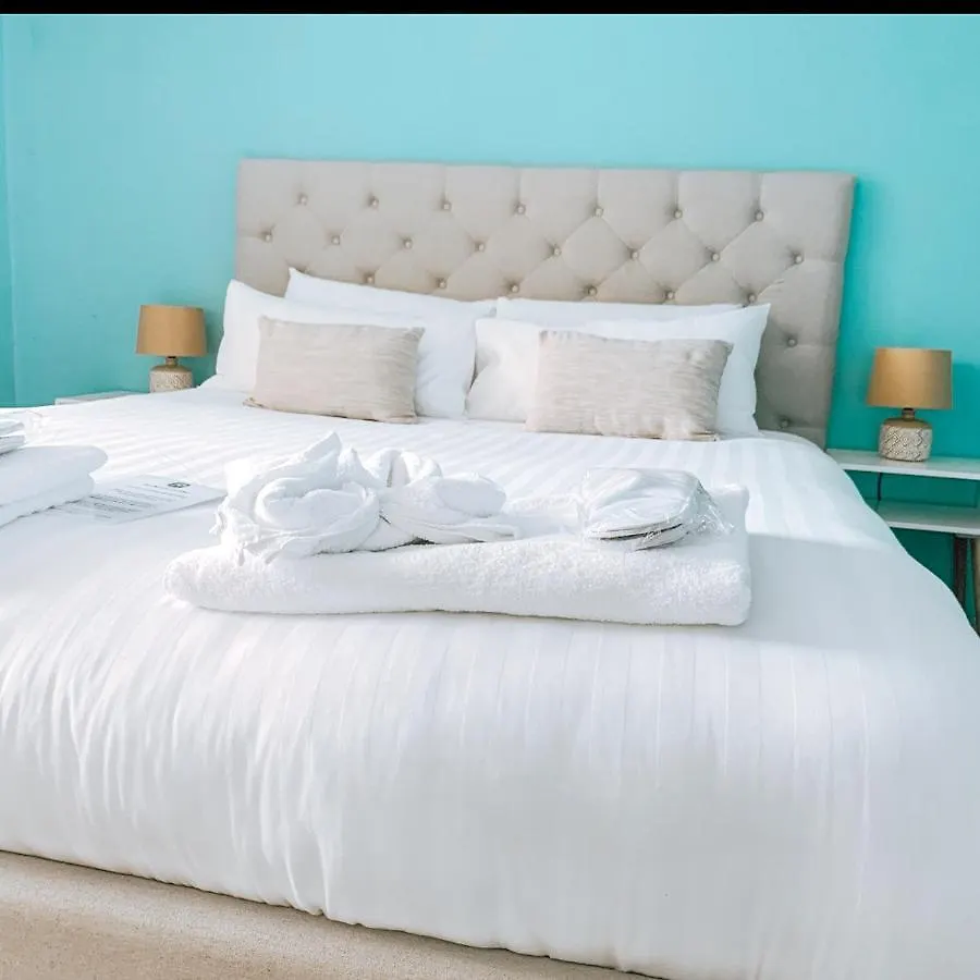 Jardines De La Reina Boutique Bed & Breakfast Marbella Spagna
