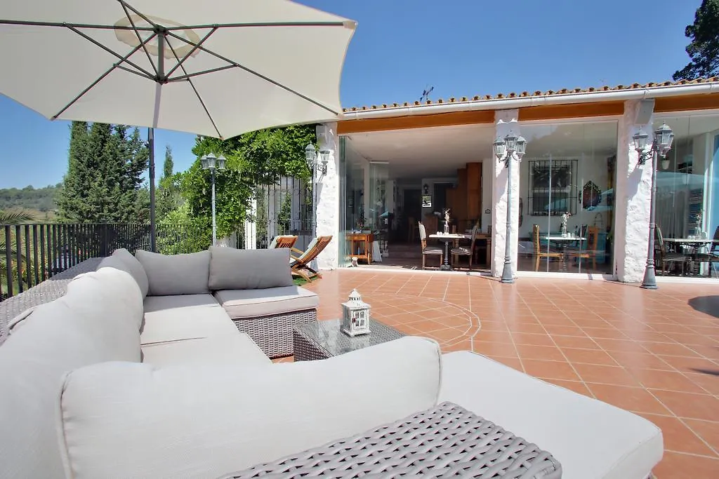 Jardines De La Reina Boutique Bed & Breakfast Marbella