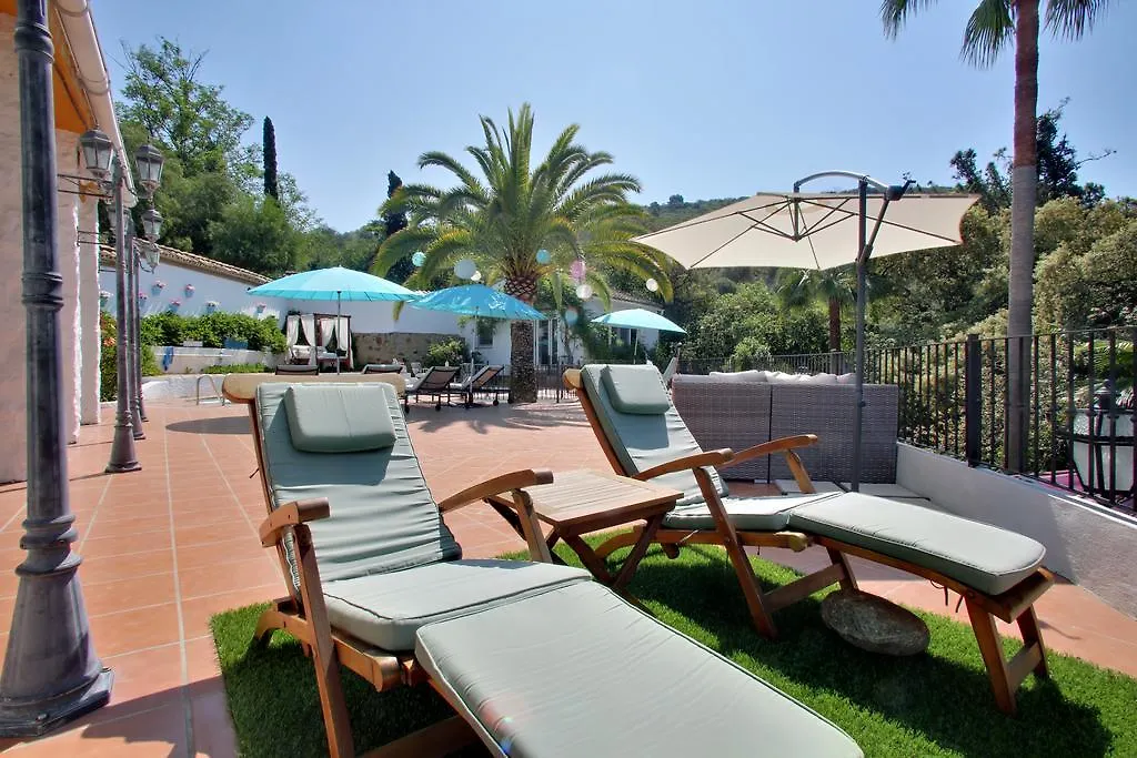 Jardines De La Reina Boutique Bed & Breakfast Marbella 3*,  Spagna